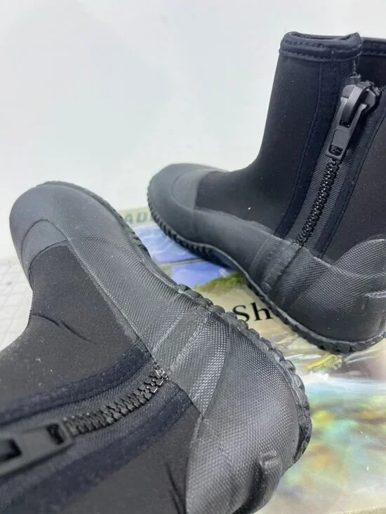 Caddis Men's 3.5mm Thick Neoprene Thick Ripple Sole Wading Boot Black Sz. 12 - Picture 6 of 8